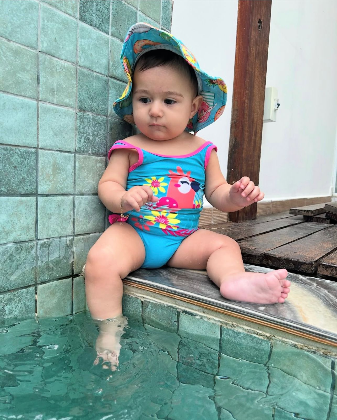 Hidrobebê - bebê na água